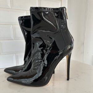 J Lo Sexy Patent Shiny Ankle Boot Heels size 10